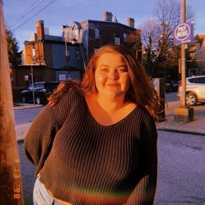 Meet your Posher, Nicole